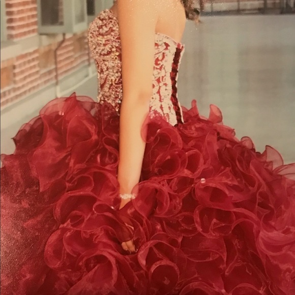 Wine/red Quinceañera dress - Picture 2 of 4